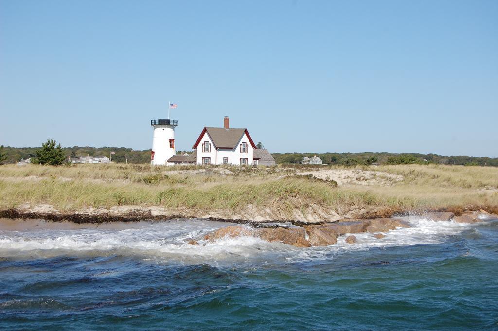 Old Harbor Inn Chatham Exteriör bild