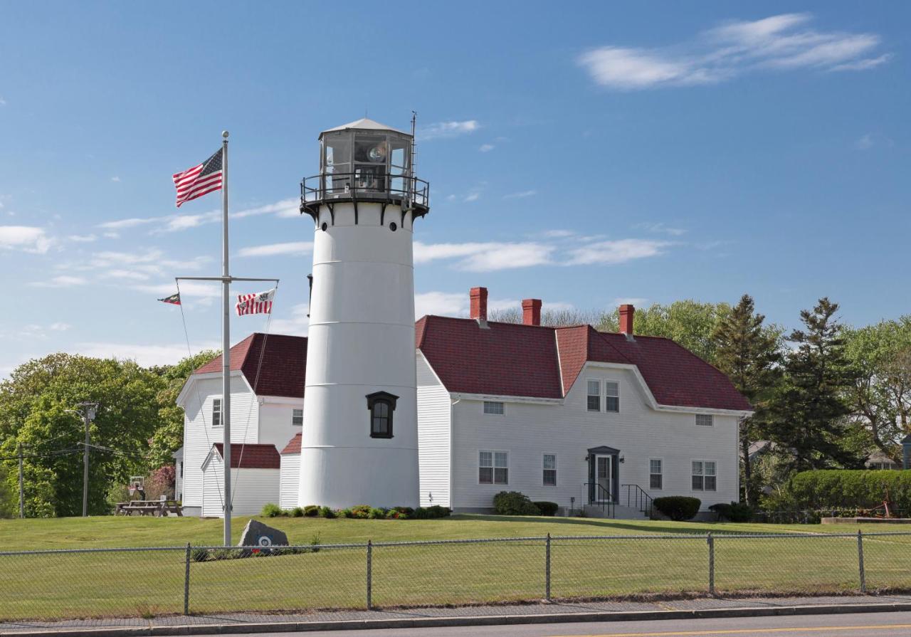 Old Harbor Inn Chatham Exteriör bild